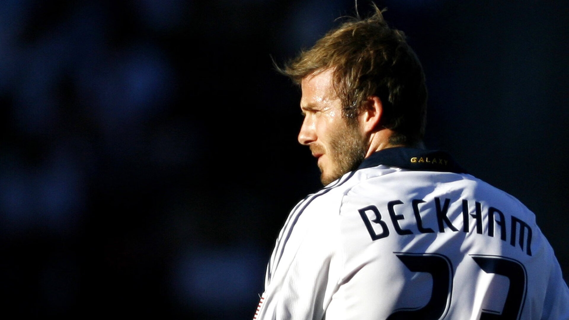 曼城对阵摩洛哥，迪亚斯全程高能输出，铸就后防铁壁的战术启示